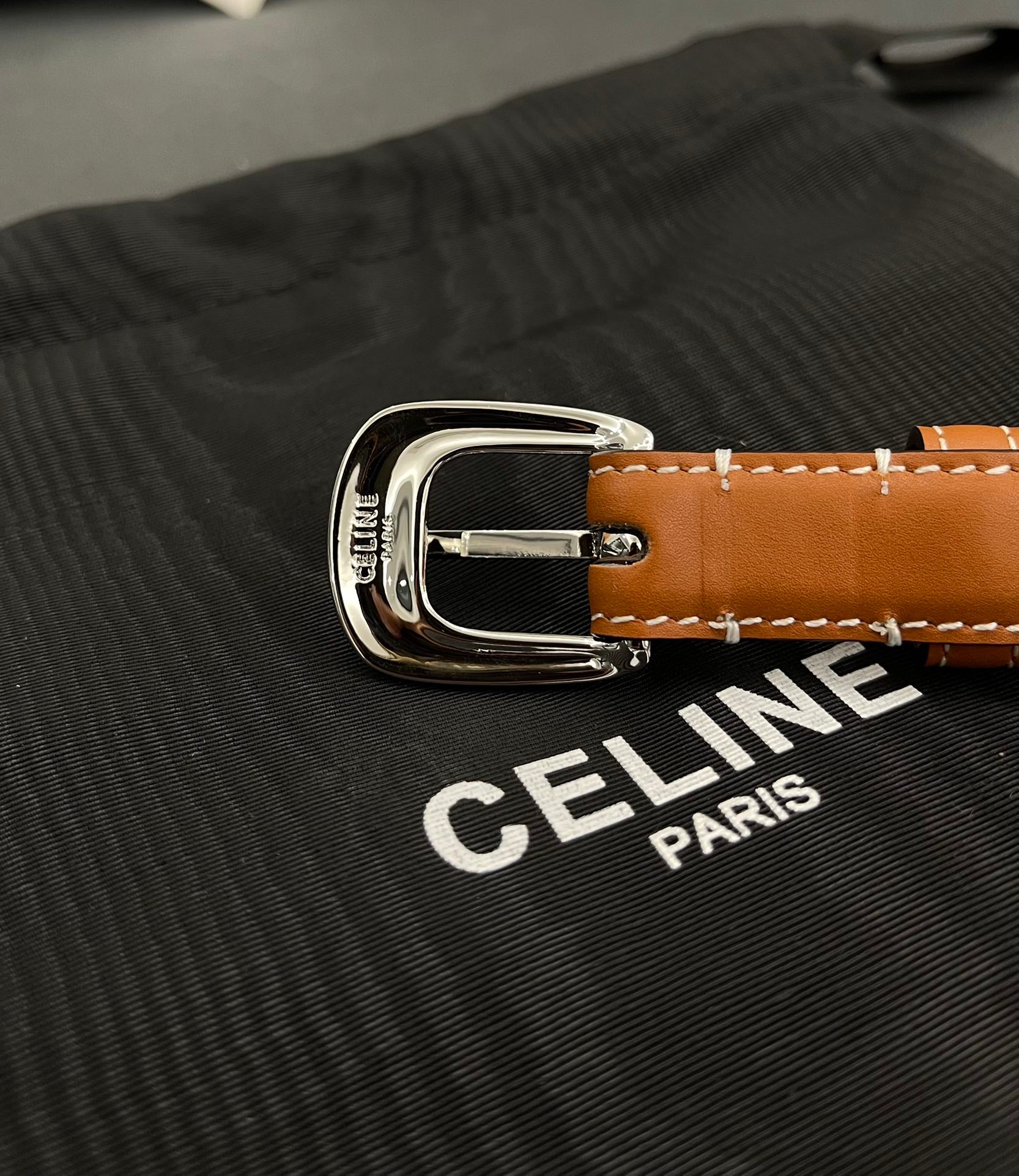 CELINE CL SMALL 18 MM TRIOMPHE BELT IN TAURILLON BRONZE BROWN LEATHER SILVER HARDWARE