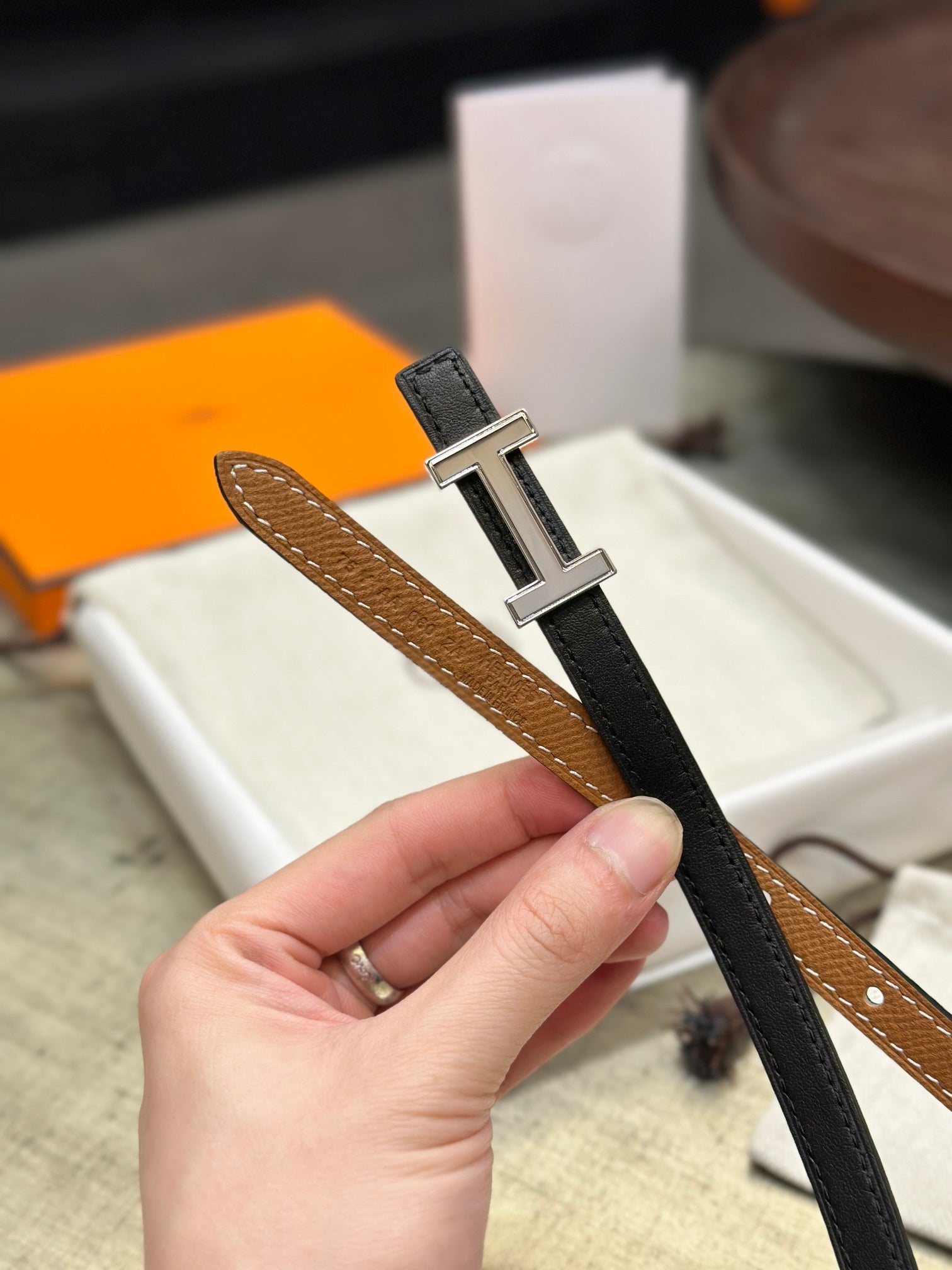 HERMES FOCUS BUCKLE & REVERSIBLE TAWNY BROWN AND BLACK LEATHER STRAP 13MM SILVER HARDWARE