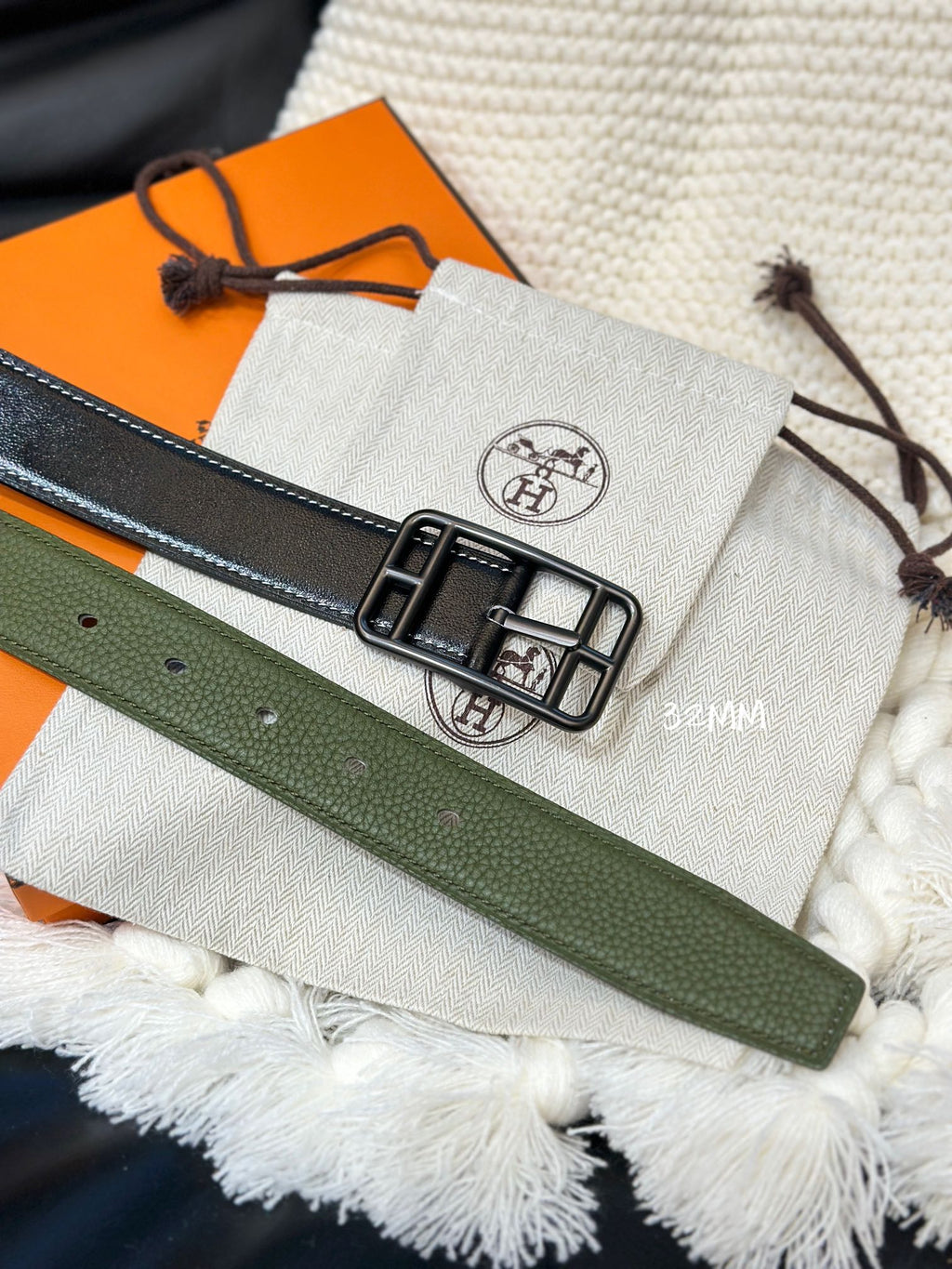 HERMES -CAPE COD 32MM REVERSIBLE BELT OLIVE GREEN AND BLACK LEATHER BLACK HARDWARE