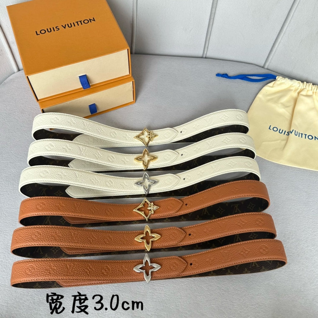 LOUIS VUITTON LV  MINI FLOWERGRAM 30MM REVERSIBLE BELT IN WHITE EMBOSSED CALFSKIN GOLD HARDWARE
