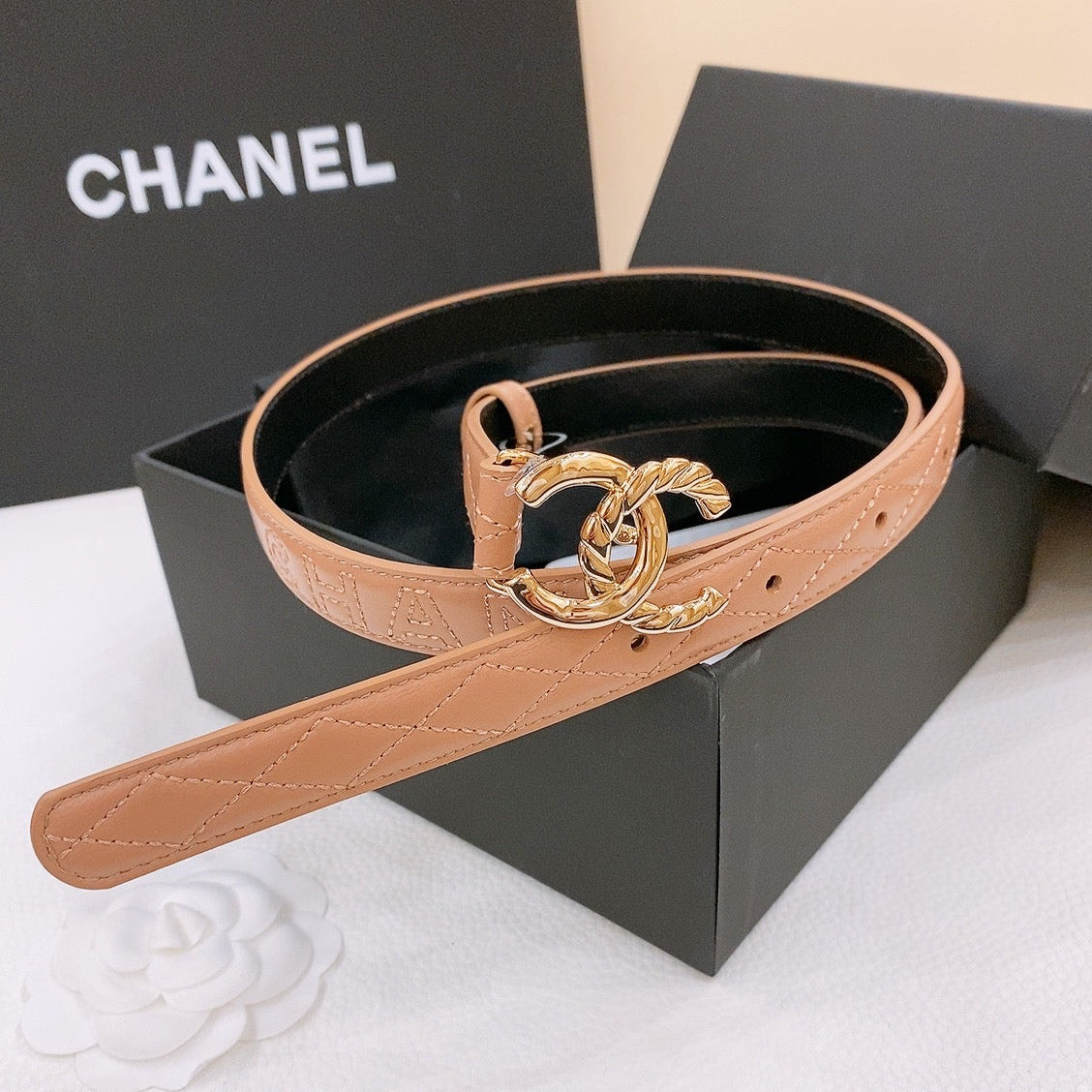 CHANEL DOUBLE C BELT 20MM IN SAVANNA BROWN CALFSKIN WITH QUILTED STITCHING SPIRAL GOLD BUCKLE
